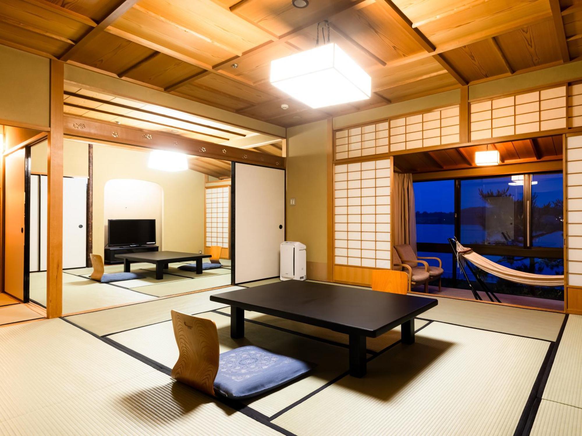 Apa Hotel & Resort Kaga Katayamazu Onsen Kasuikyo Kaga (Ishikawa) Exterior foto