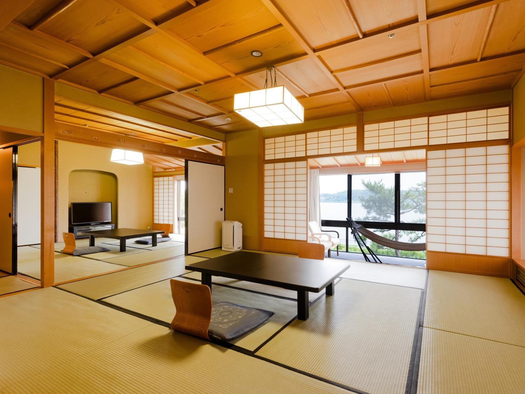 Apa Hotel & Resort Kaga Katayamazu Onsen Kasuikyo Kaga (Ishikawa) Exterior foto