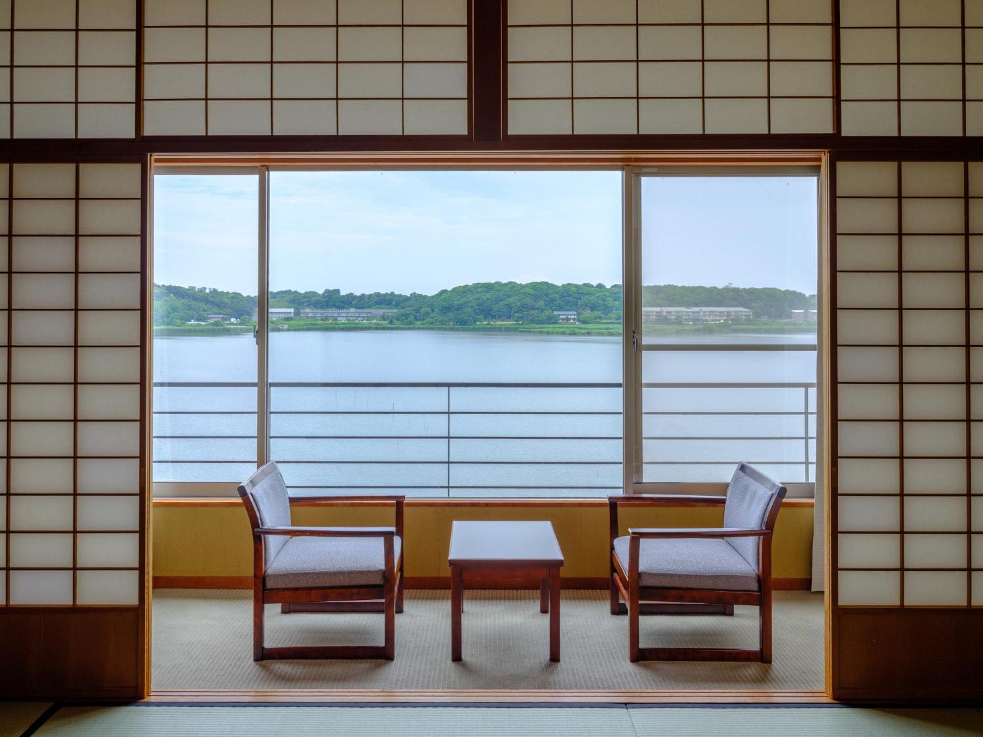 Apa Hotel & Resort Kaga Katayamazu Onsen Kasuikyo Kaga (Ishikawa) Exterior foto